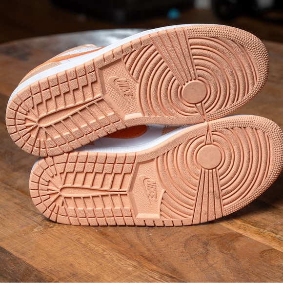 Jordan 1 low “Sunset Haze” - Picture 5 of 5